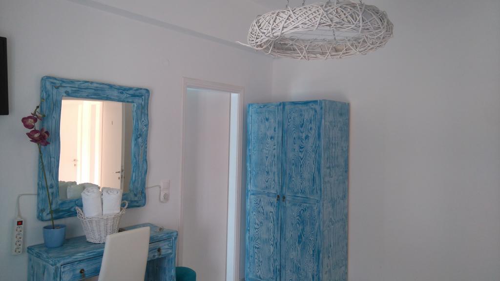 Thalia Apartments ثيرا المظهر الخارجي الصورة