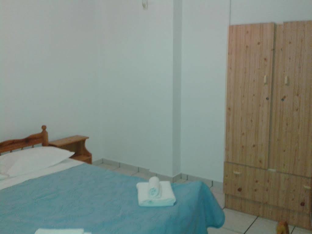 Thalia Apartments ثيرا المظهر الخارجي الصورة