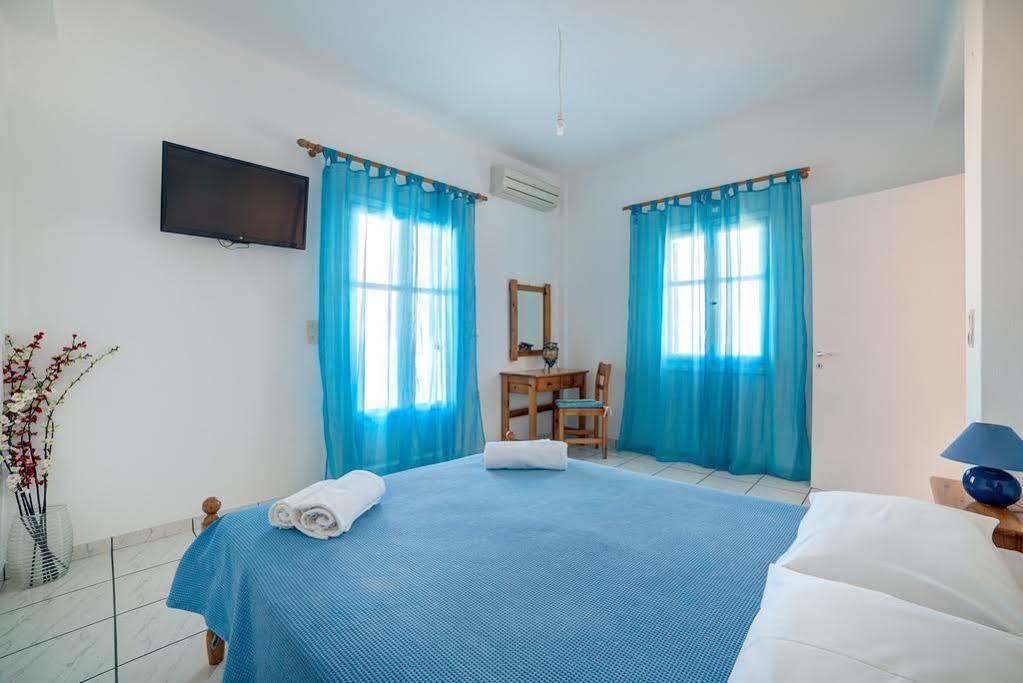 Thalia Apartments ثيرا المظهر الخارجي الصورة