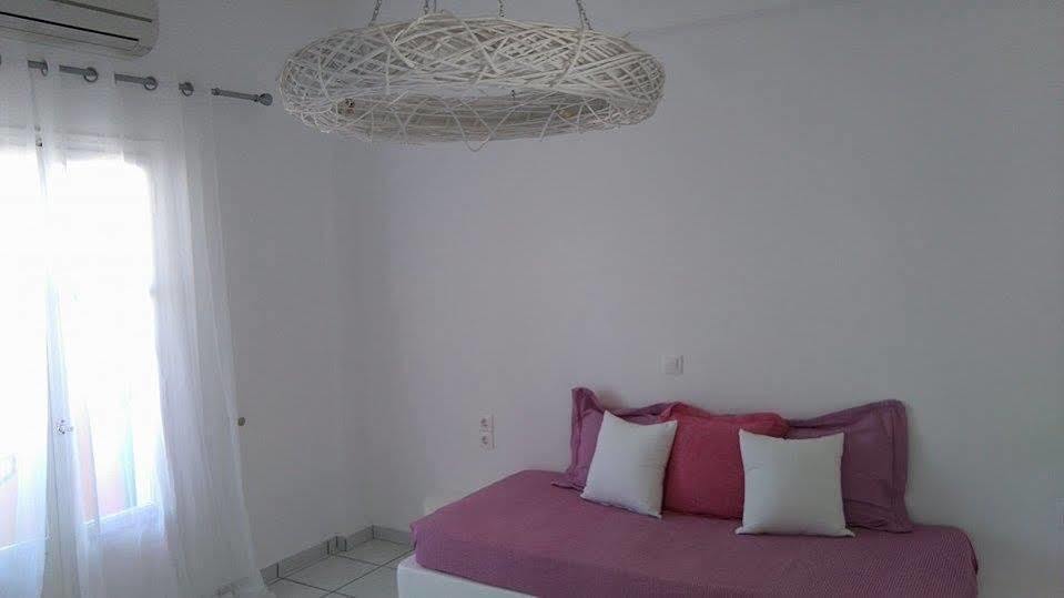 Thalia Apartments ثيرا المظهر الخارجي الصورة