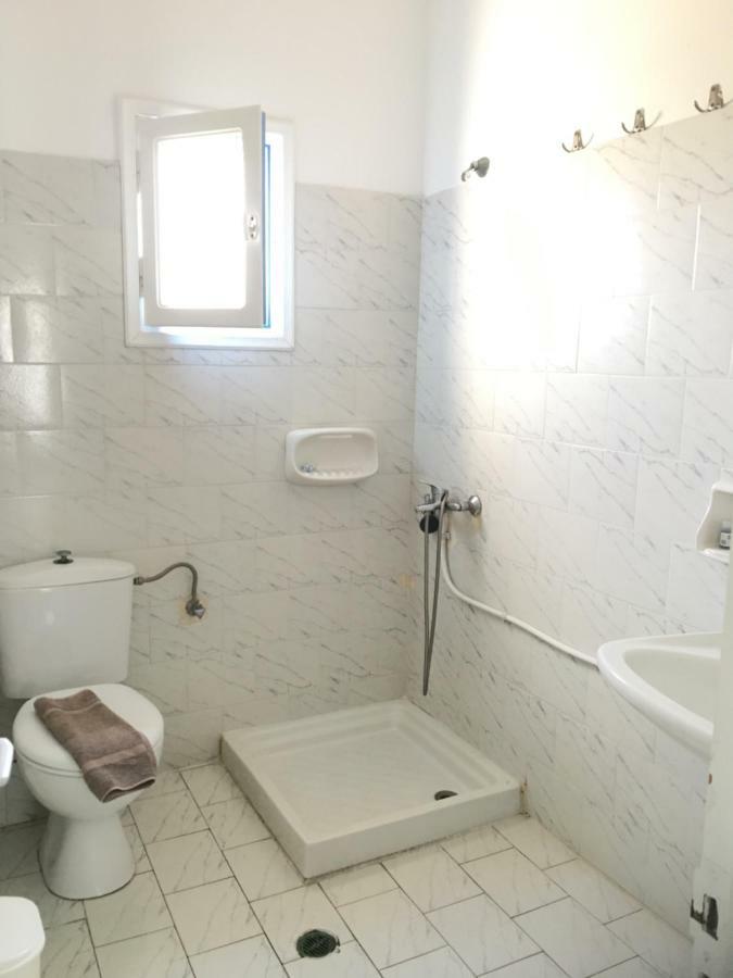 Thalia Apartments ثيرا المظهر الخارجي الصورة