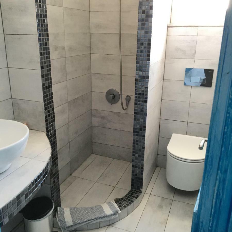 Thalia Apartments ثيرا المظهر الخارجي الصورة